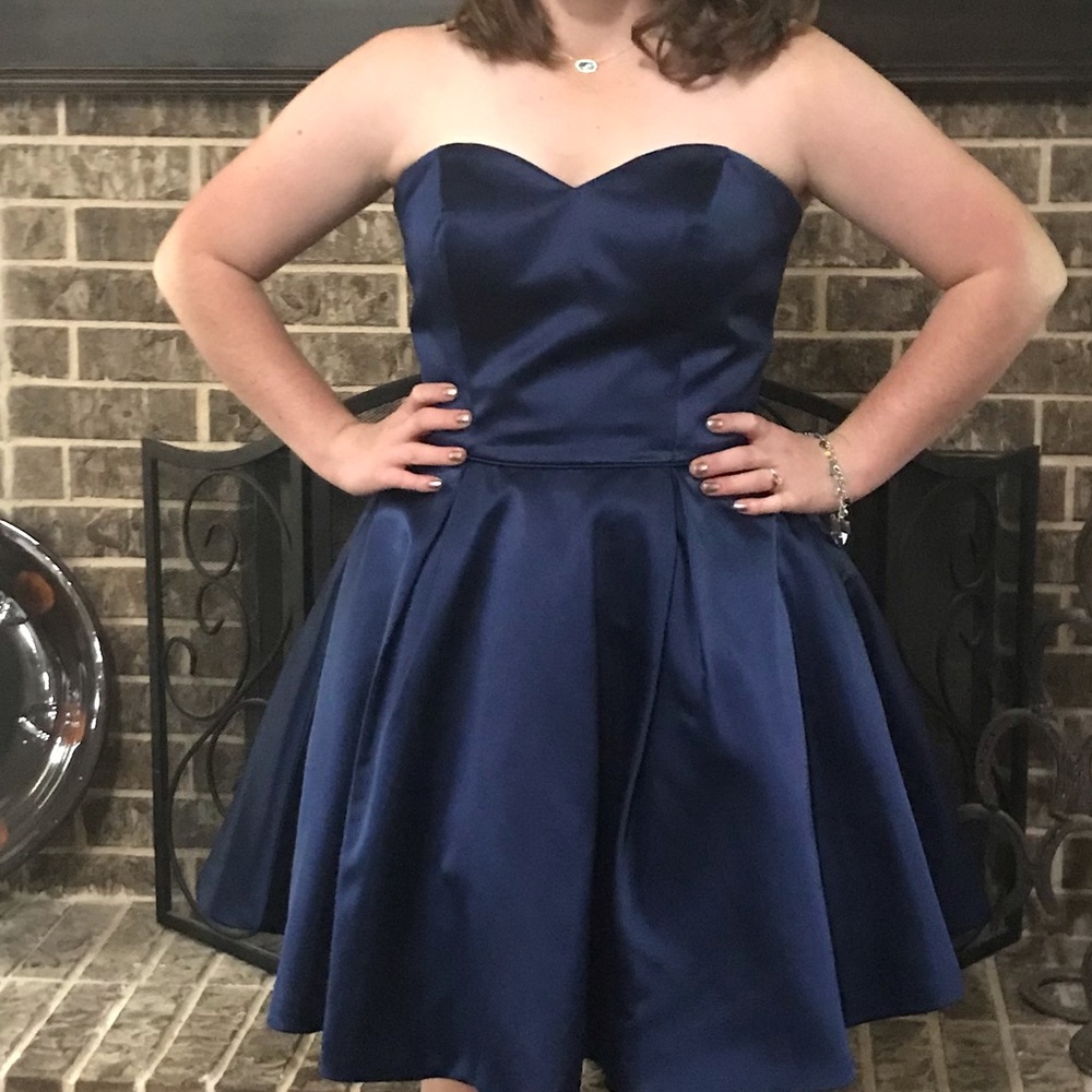 Brand: Sherri Hill / Navy blue strapless dress - Picture 4 of 4